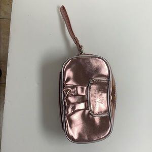 Elizabeth Arden clutch